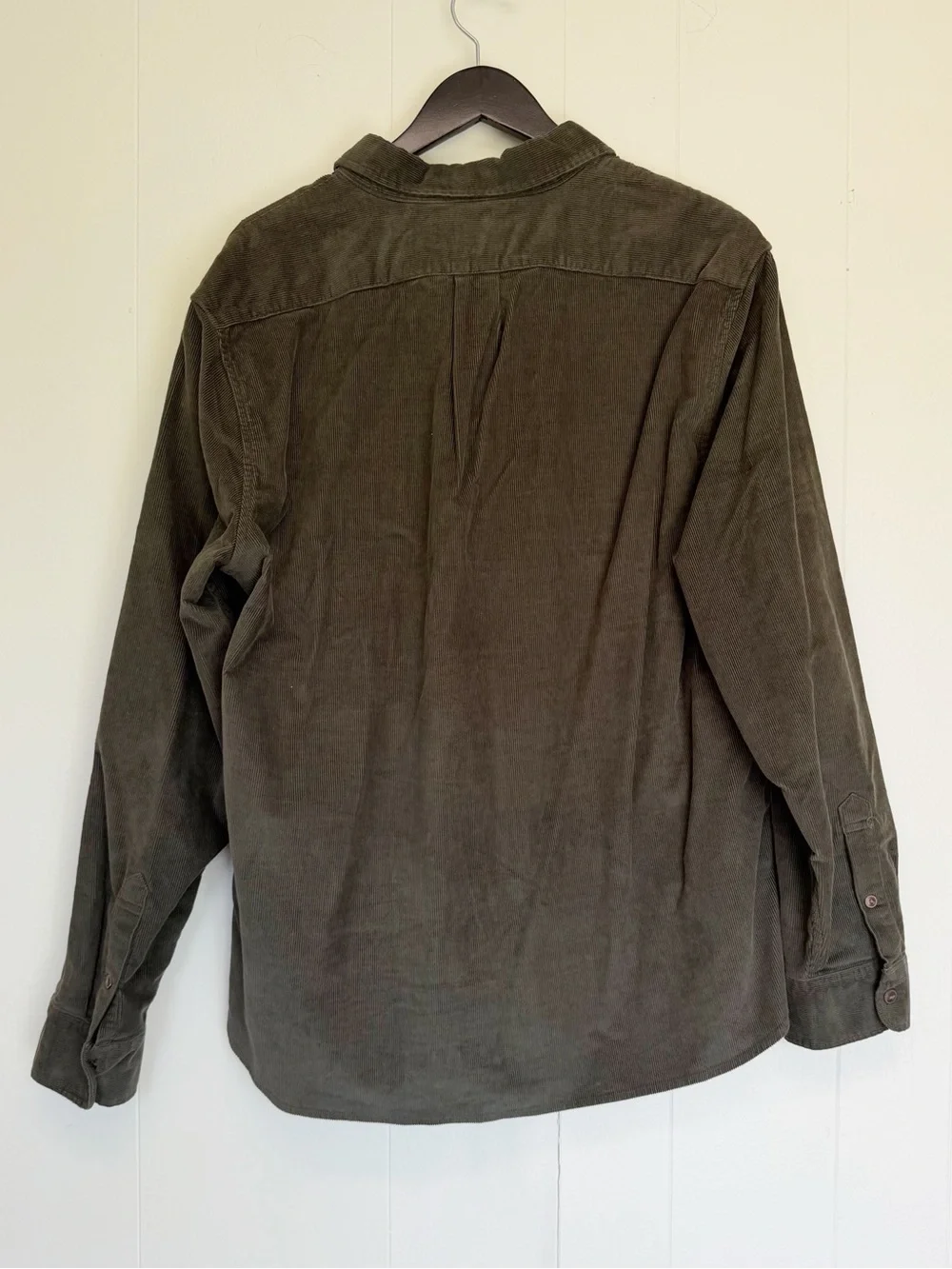 J. CREW FACTORY Men's Classic Corduroy Workshirt Olive Green Size XL